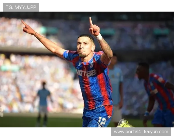 曼城3-0客胜水晶宫,哈兰德双响领跑射手榜